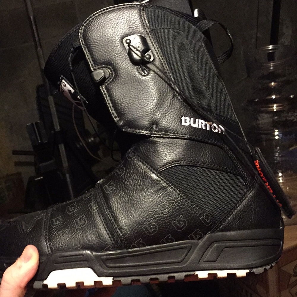Burton Moro snowboard boots